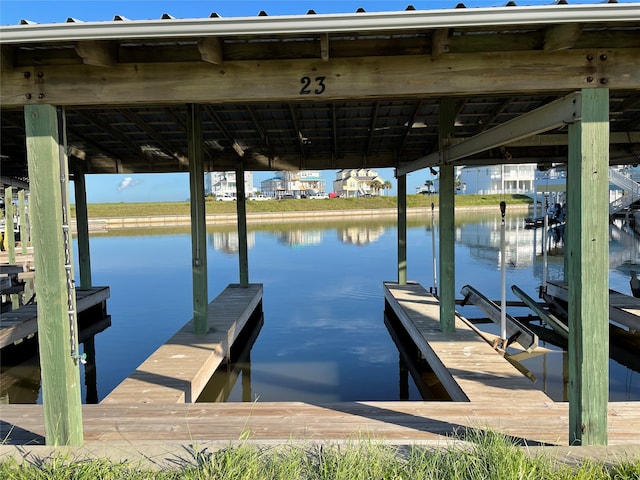 Listing photo 2 for 4503 S Sunset Bay, Galveston TX 77554