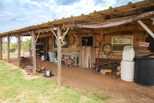 view of outdoor structure