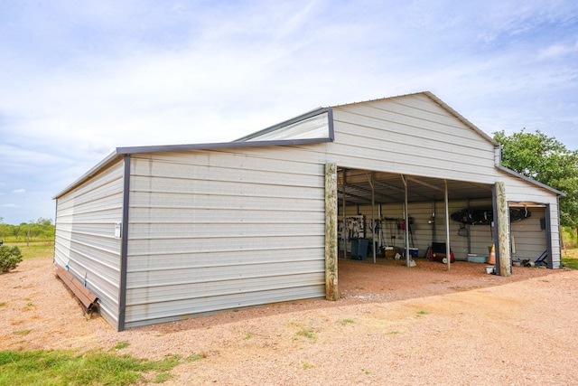 view of outbuilding