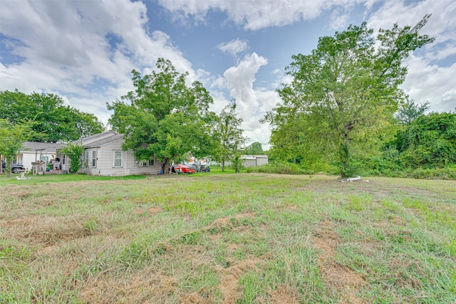 Listing photo 3 for 1513 Stonewall St, Greenville TX 75401