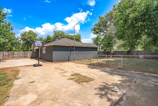 view of side of property