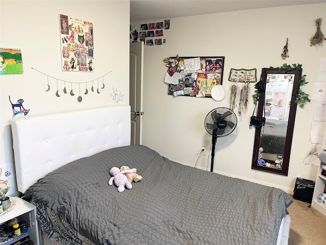 bedroom featuring carpet floors