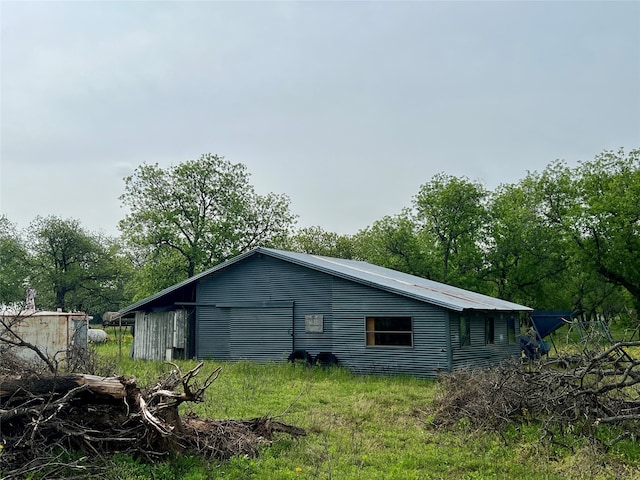 view of side of property