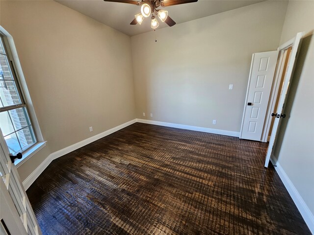 spare room featuring ceiling fan