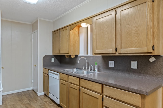 kitchen with ornamental molding, sink, dishwasher, light hardwood / wood-style flooring, and a textured ceiling