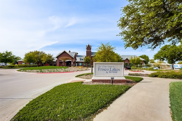 view of surrounding community