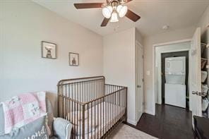 bedroom featuring a ceiling fan