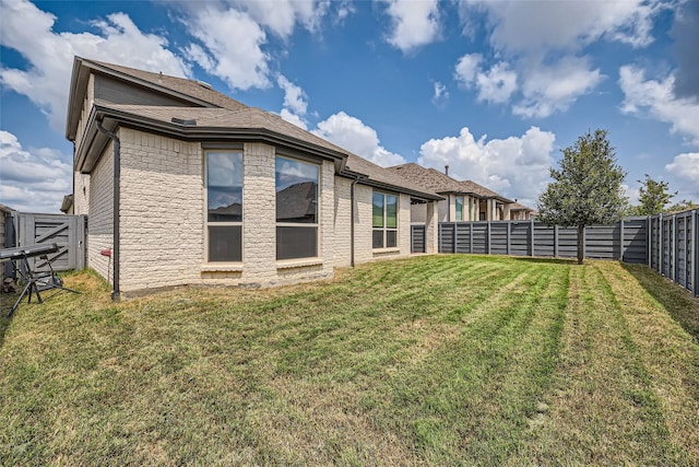 exterior space with a lawn