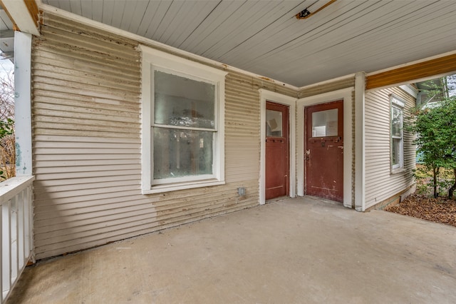 view of entrance to property