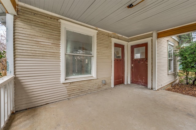 view of property entrance