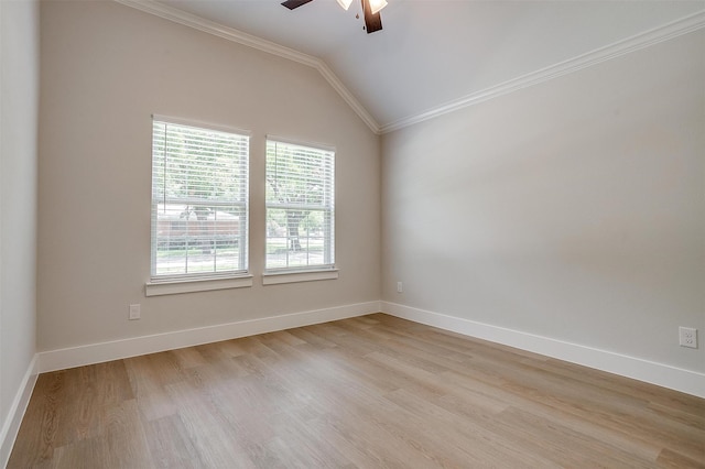 unfurnished room featuring ornamental molding, light hardwood / wood-style flooring, lofted ceiling, and ceiling fan