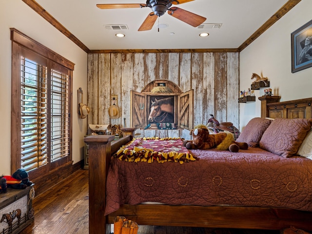 2115 Paradise Ranch Trl, Mckinney, TX 75071 - bedroom featuring ornamental molding, wood finished floors, visible vents, and recessed lighting