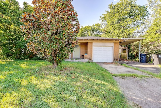 view of front of house with a garage, a carport, and a front yard