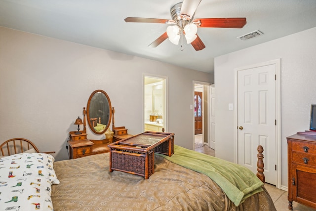 bedroom with ceiling fan