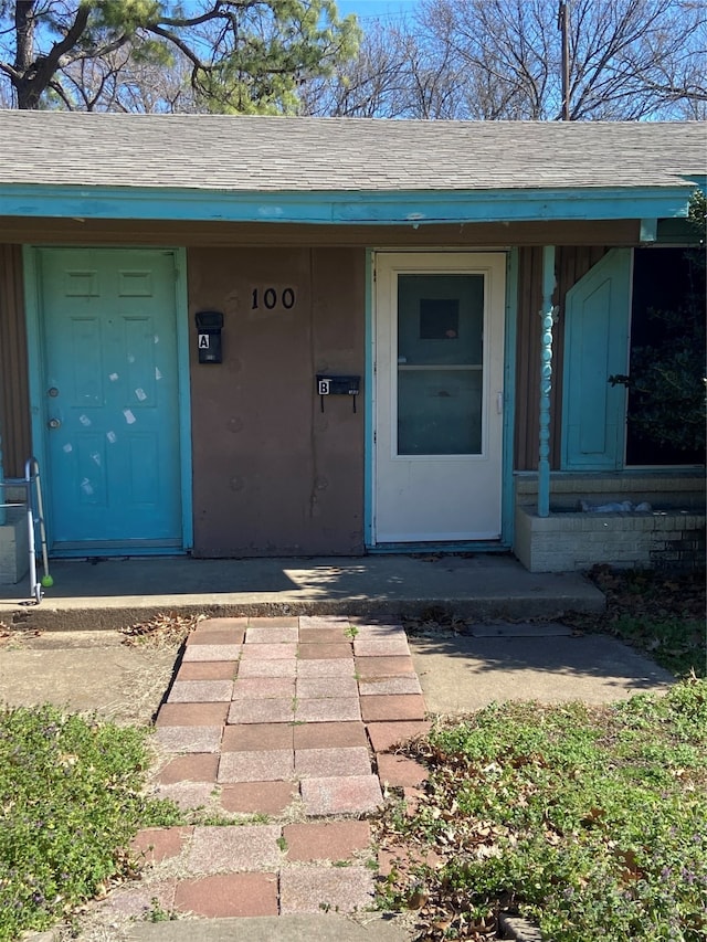 view of entrance to property