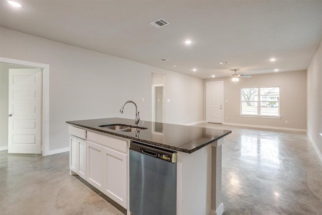 kitchen featuring a center island with sink, ceiling fan, dishwasher, white cabinets, and sink