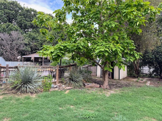 view of yard featuring a gazebo