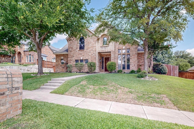 view of front of property with a front yard