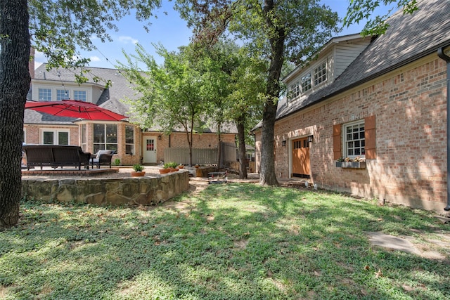 view of yard with a patio