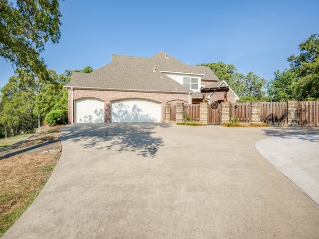 view of front facade featuring a garage