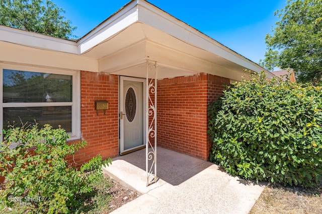 view of doorway to property