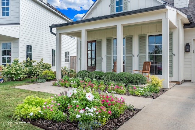 doorway to property with a porch