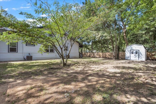 254 19th St SE, Paris, TX 75460 - view of yard