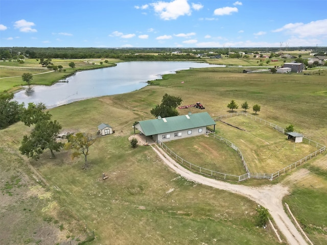 bird's eye view featuring a rural view and a water view