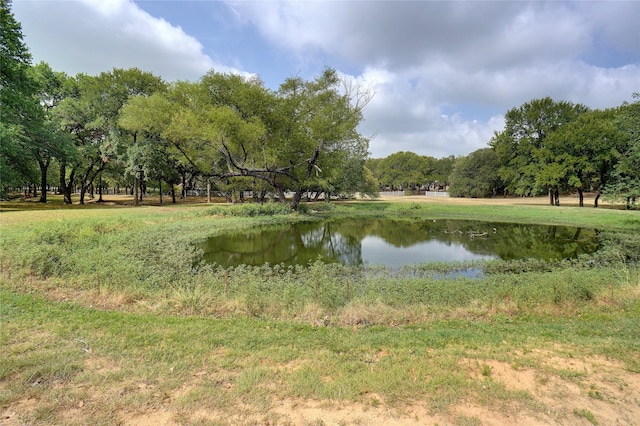 Listing photo 3 for 310 Glade Rd W, Colleyville TX 76034