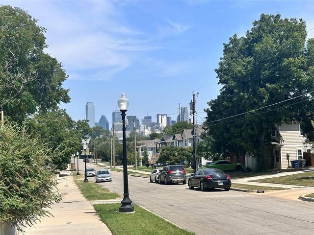 604 N Denley Dr, Dallas, TX 75203