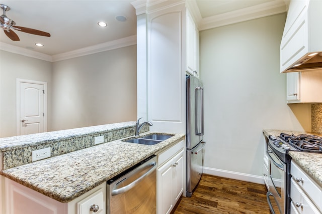 kitchen featuring white cabinetry, ceiling fan, sink, dark hardwood / wood-style floors, and appliances with stainless steel finishes