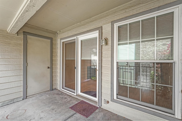 view of property entrance