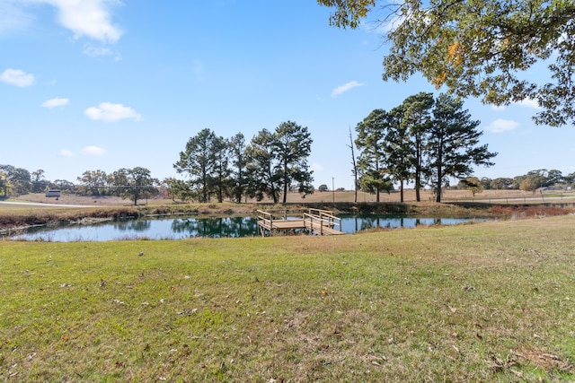 view of yard with a water view