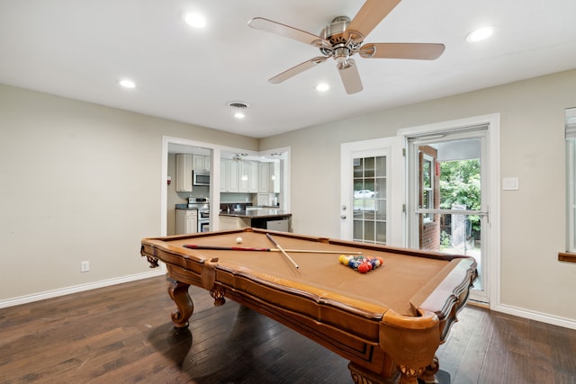 recreation room featuring dark hardwood / wood-style floors, ceiling fan, and billiards