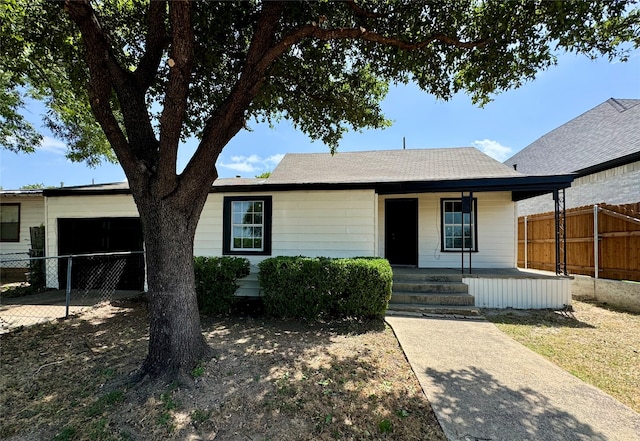 view of front of property with covered porch