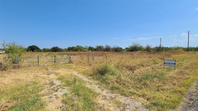 Listing photo 2 for 8895 County Road 3609, Quinlan TX 75474