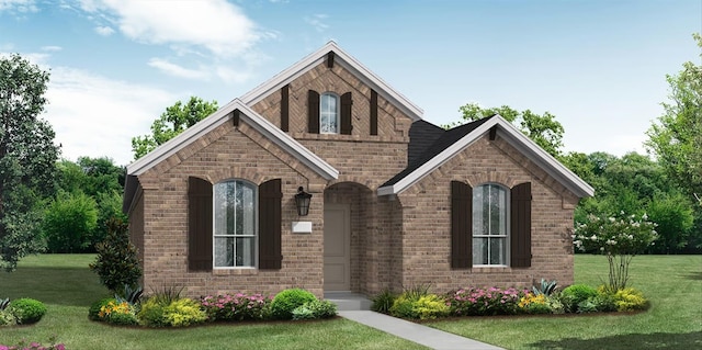 view of front of home with a front lawn