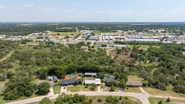 Listing photo 3 for 2009 Rock Dr, Granbury TX 76049