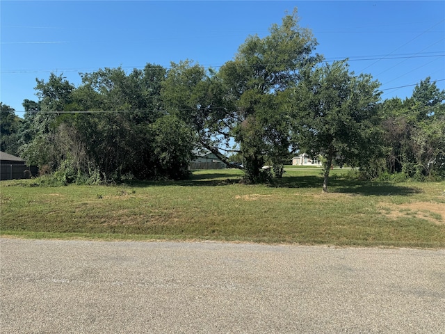 Listing photo 2 for 4300 Lucero Dr, Granbury TX 76048