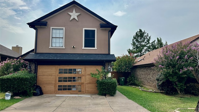 exterior space featuring a front yard