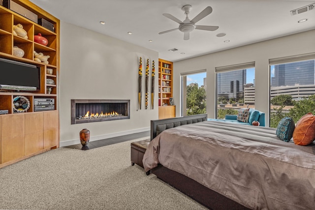 bedroom featuring ceiling fan