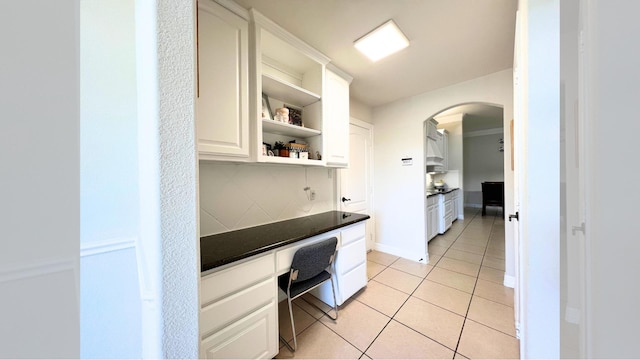 office area featuring light tile patterned floors