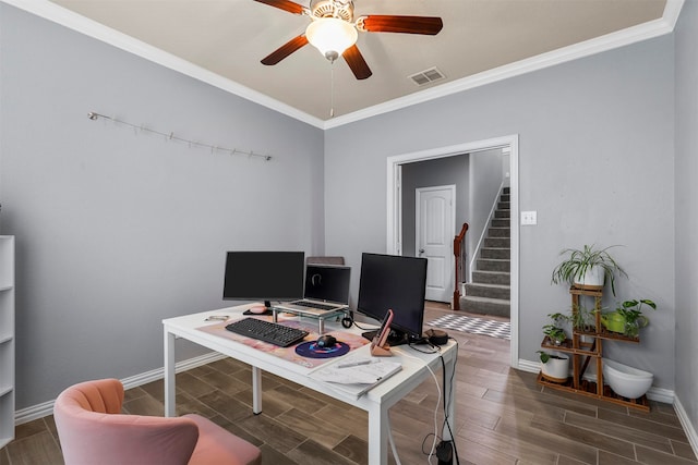 office featuring hardwood / wood-style flooring, crown molding, and ceiling fan