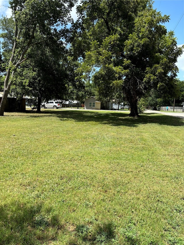 701 S Main St, Saint Jo TX, 76265 land for sale