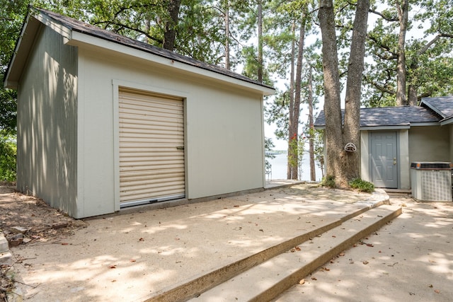 view of outbuilding