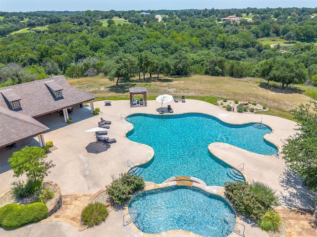 8129 Lanark Ct, Cleburne, TX 76033