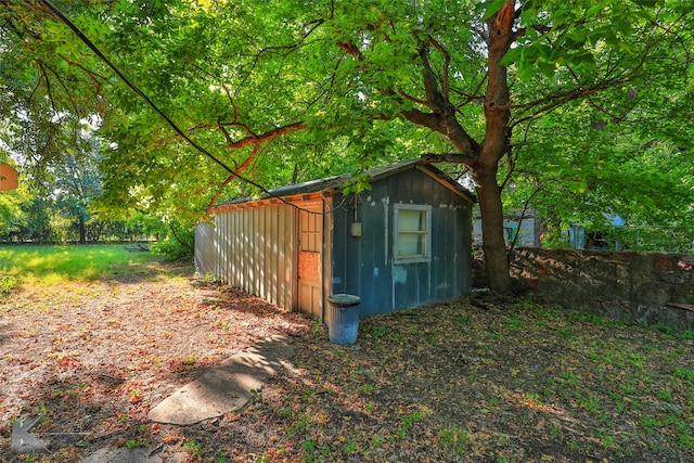 view of outbuilding