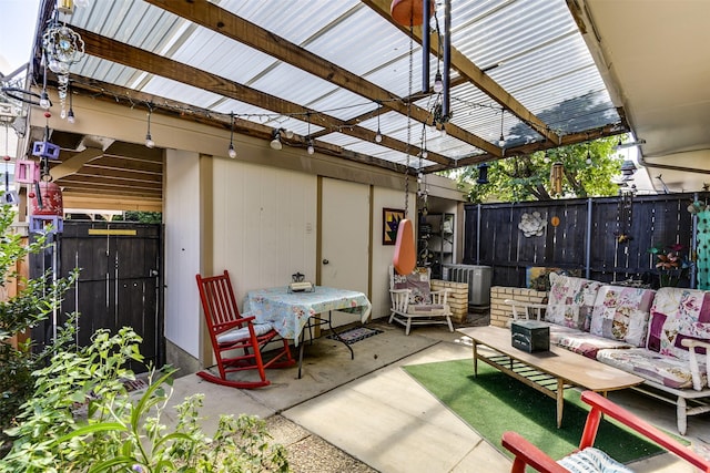 326 E Westview Ter, Arlington, TX 76013 - view of patio featuring an outdoor living space