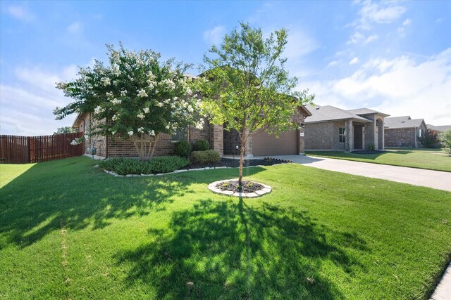 view of front of home with a front yard