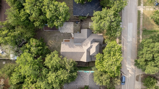 607 N Dallas St, Ennis, TX 75119 - birds eye view of property